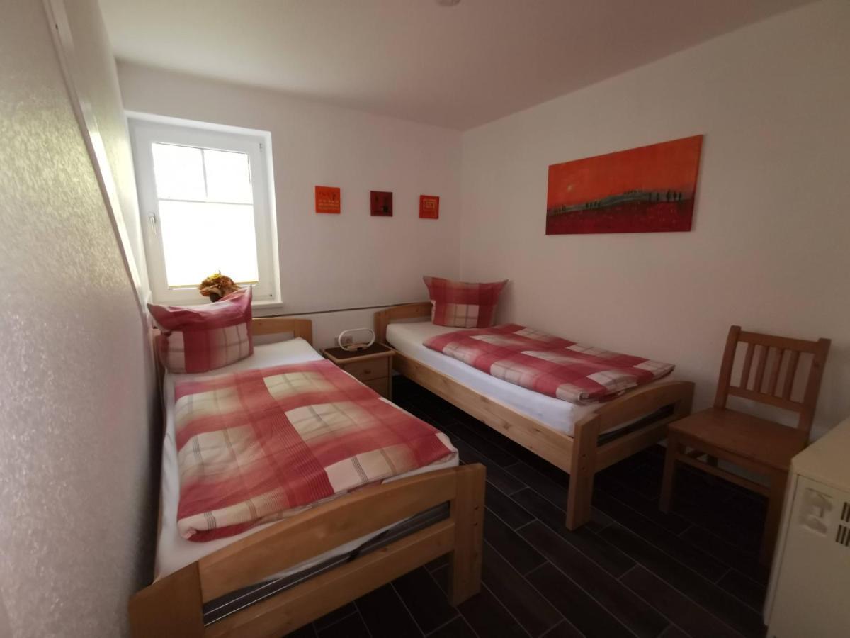 Schweizer Haus Wippra Appartement Buitenkant foto
